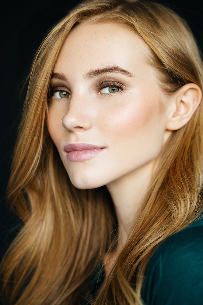 Cheek Implants: Benefits for Facial Enhancement